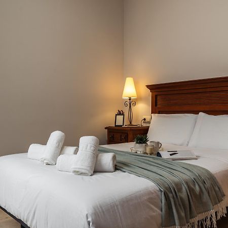 גרנדה Tuguest Palacio De Los Jeronimos Apartments מראה חיצוני תמונה