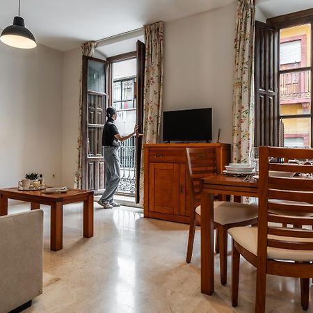 גרנדה Tuguest Palacio De Los Jeronimos Apartments מראה חיצוני תמונה