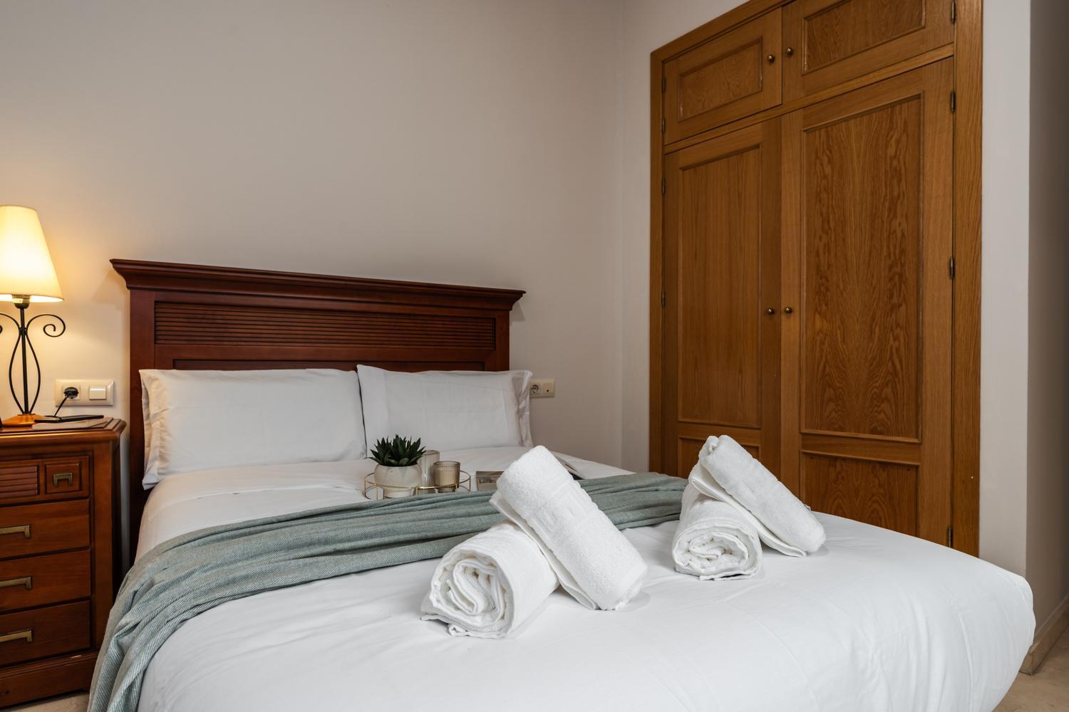 גרנדה Tuguest Palacio De Los Jeronimos Apartments מראה חיצוני תמונה