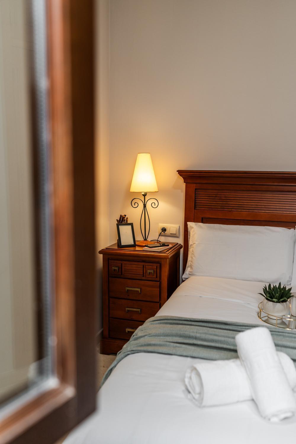 גרנדה Tuguest Palacio De Los Jeronimos Apartments מראה חיצוני תמונה